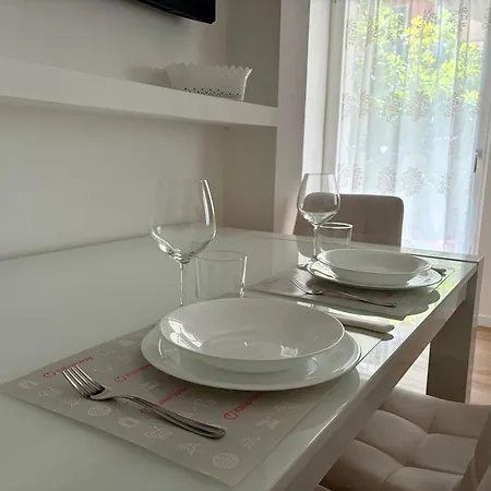 Giuseppe Pastine 10 Apartment *