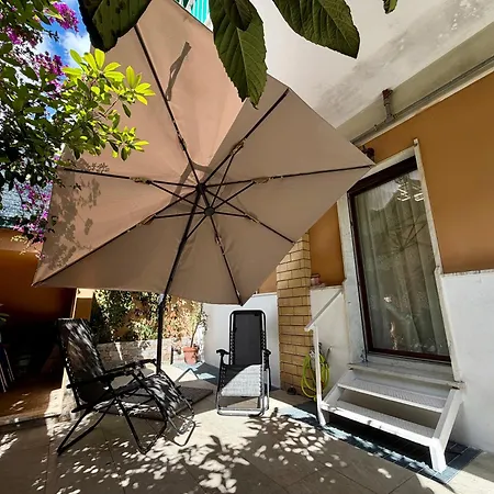 Apartment Giuseppe Pastine 10 *